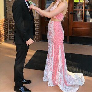 Gown/Prom Dress